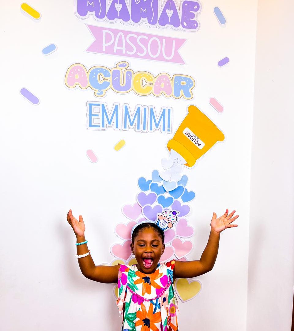 MAMÃE PASSOU AÇÚCAR EM MIM